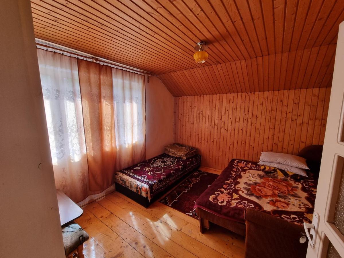 Lumei Solotvyno Buitenkant foto